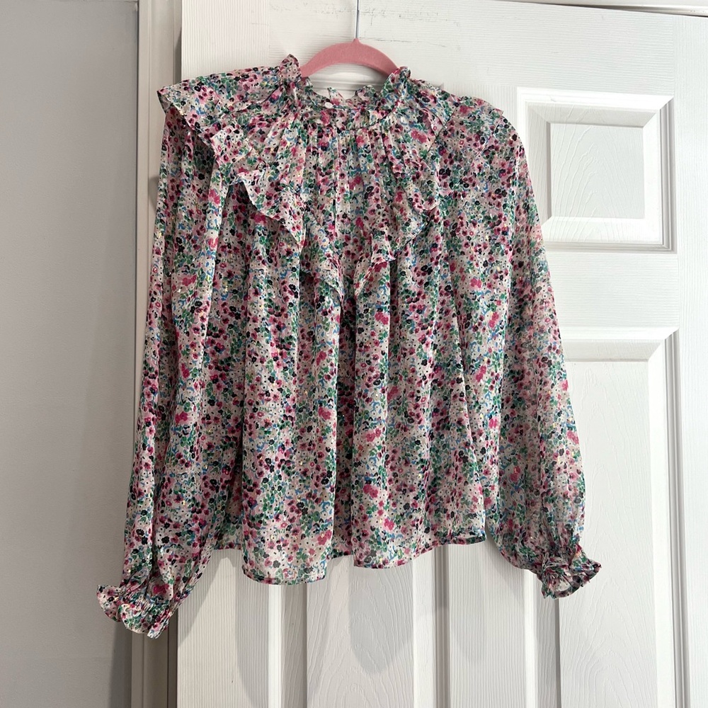 Boden V Yoke Flounce Top in Ivory Gardenia Petal